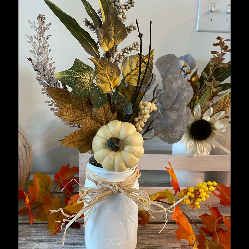 CUSTOM fall mason jar pumpkin